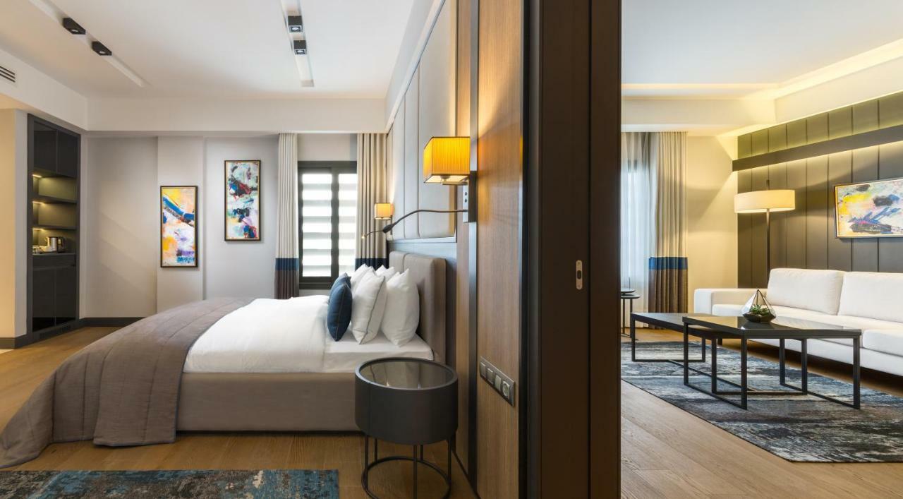 The Fortyfive Business Hotel & Spa Manisa Exteriör bild