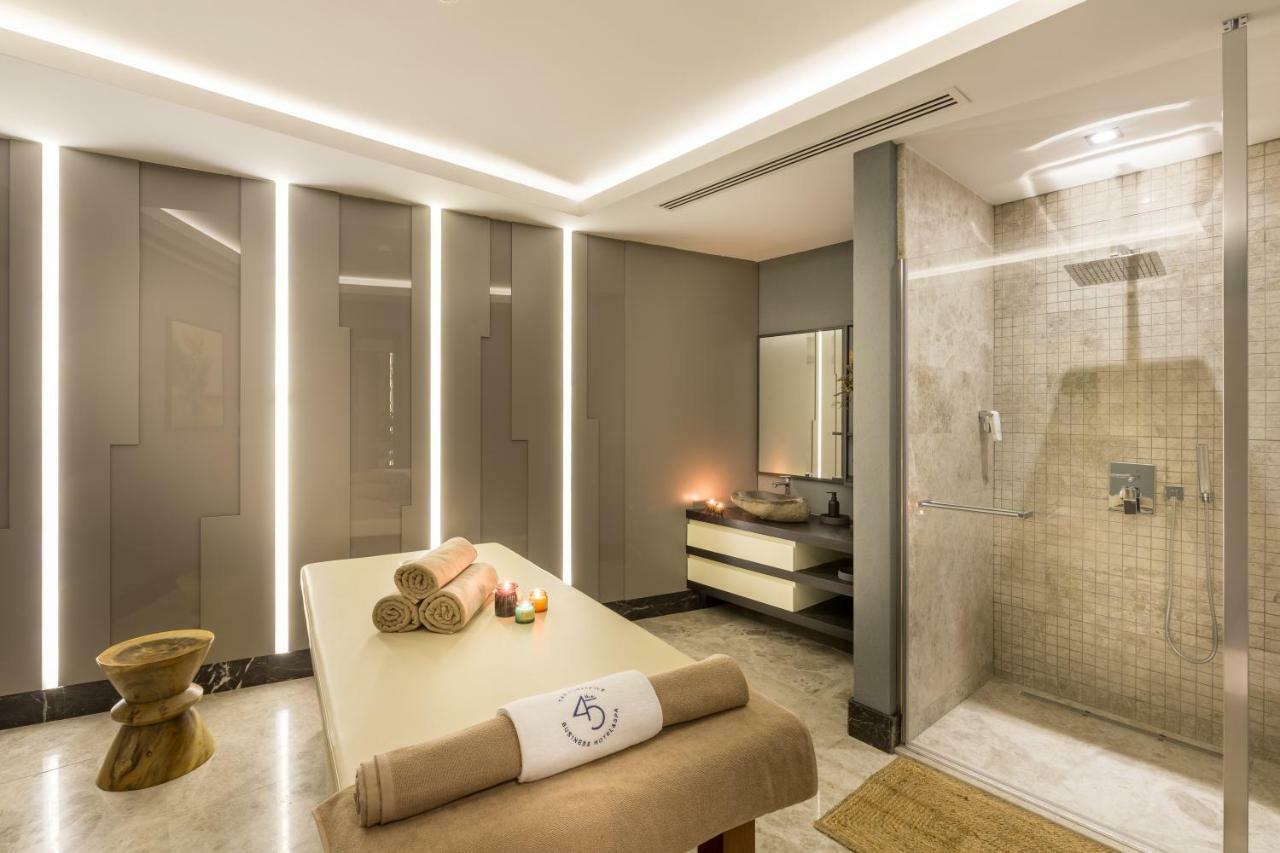 The Fortyfive Business Hotel & Spa Manisa Exteriör bild