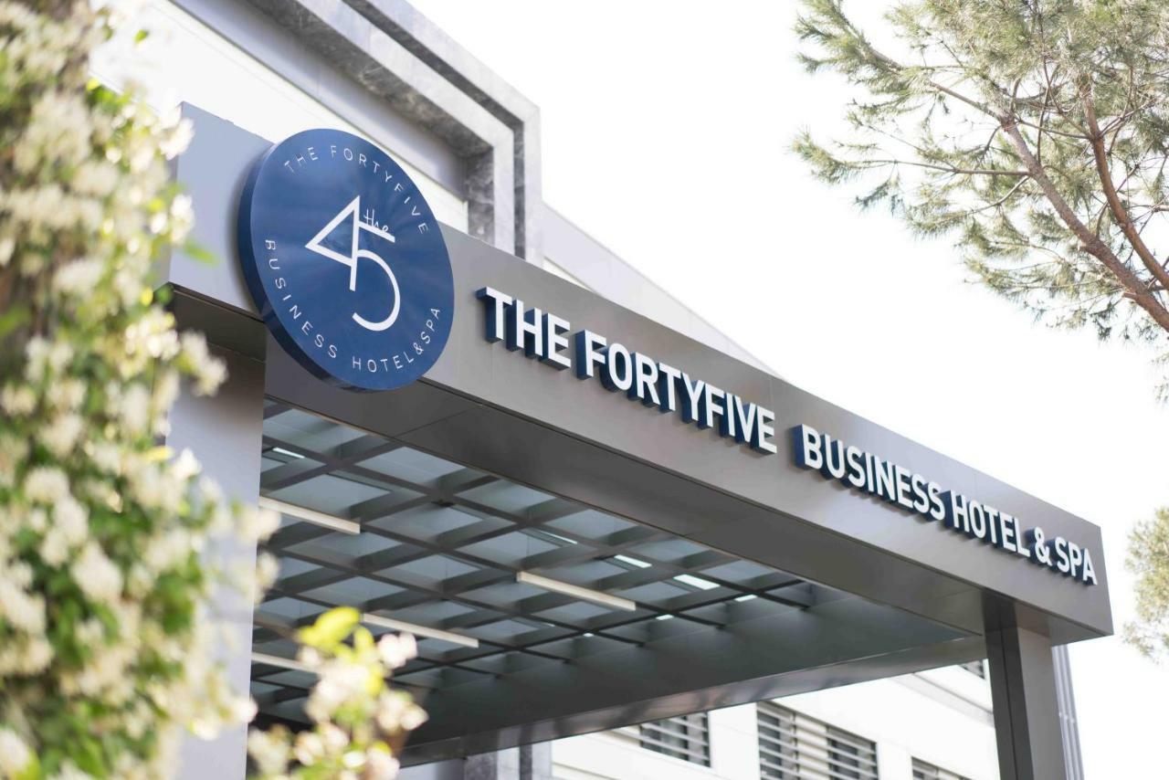 The Fortyfive Business Hotel & Spa Manisa Exteriör bild
