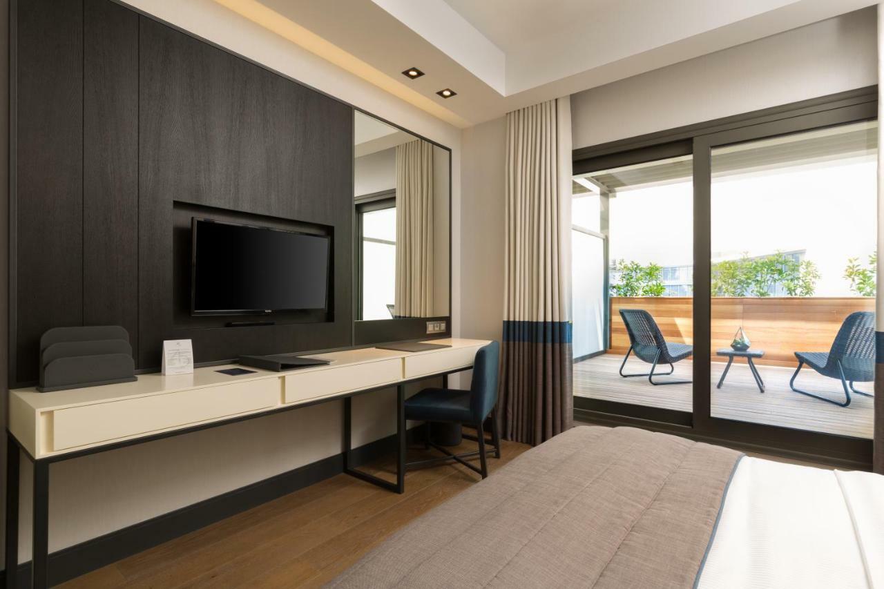 The Fortyfive Business Hotel & Spa Manisa Exteriör bild