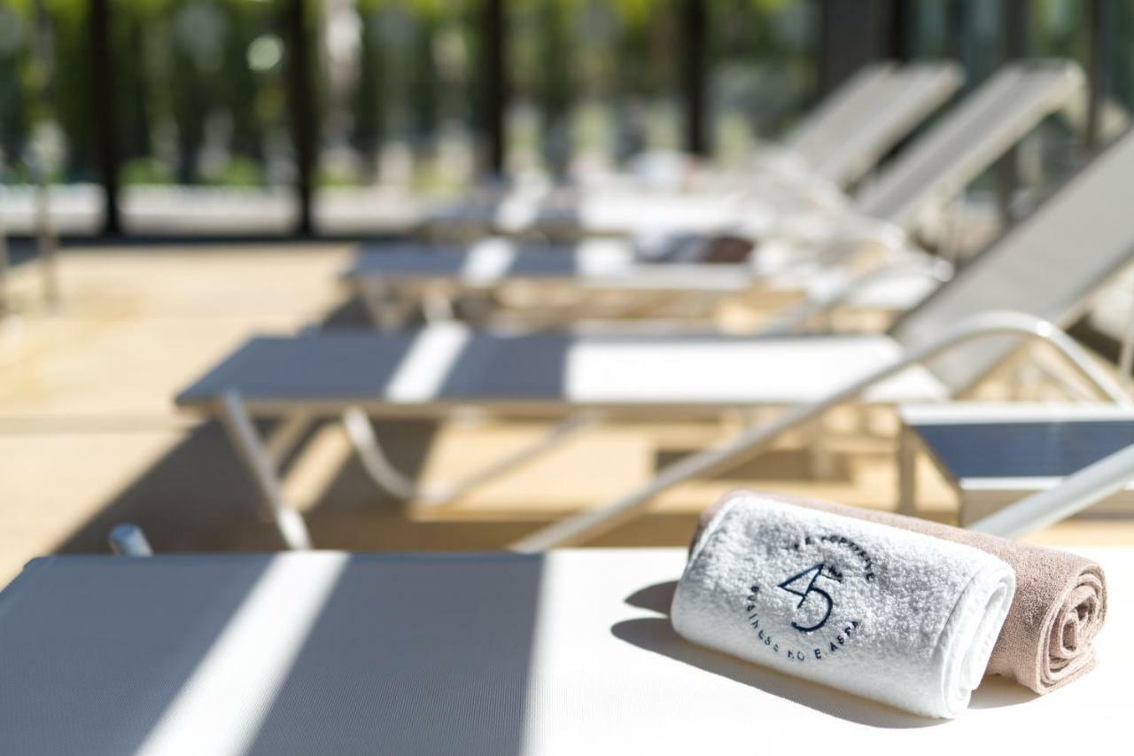The Fortyfive Business Hotel & Spa Manisa Exteriör bild
