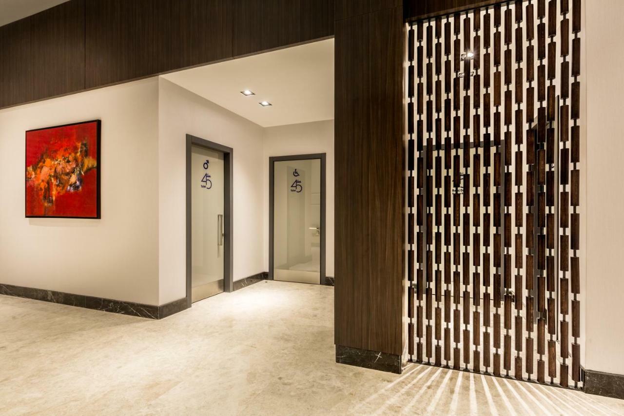 The Fortyfive Business Hotel & Spa Manisa Exteriör bild