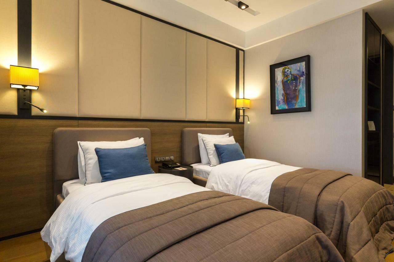 The Fortyfive Business Hotel & Spa Manisa Exteriör bild